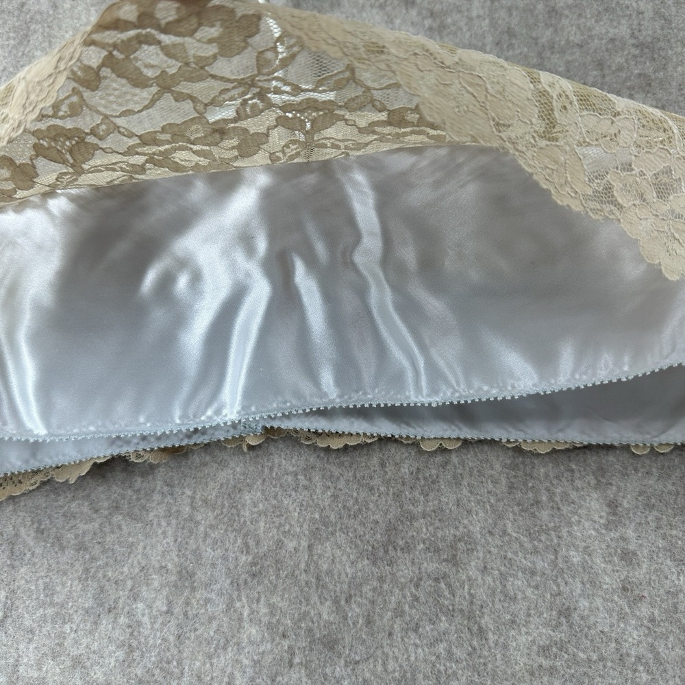 1930s-40s LACE COVERED Boudoir Vanity Lingerie Wedding Dress‎ DISPLAY HANGER - Picture 8 of 8